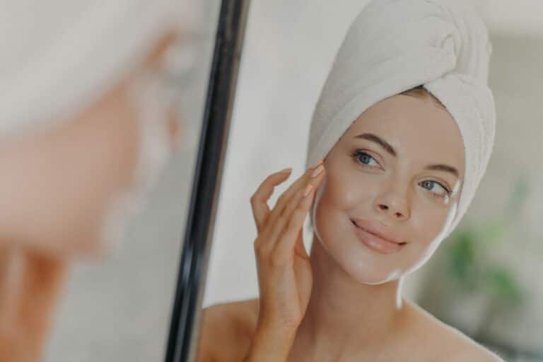 women beauty and hygiene concept 1 1